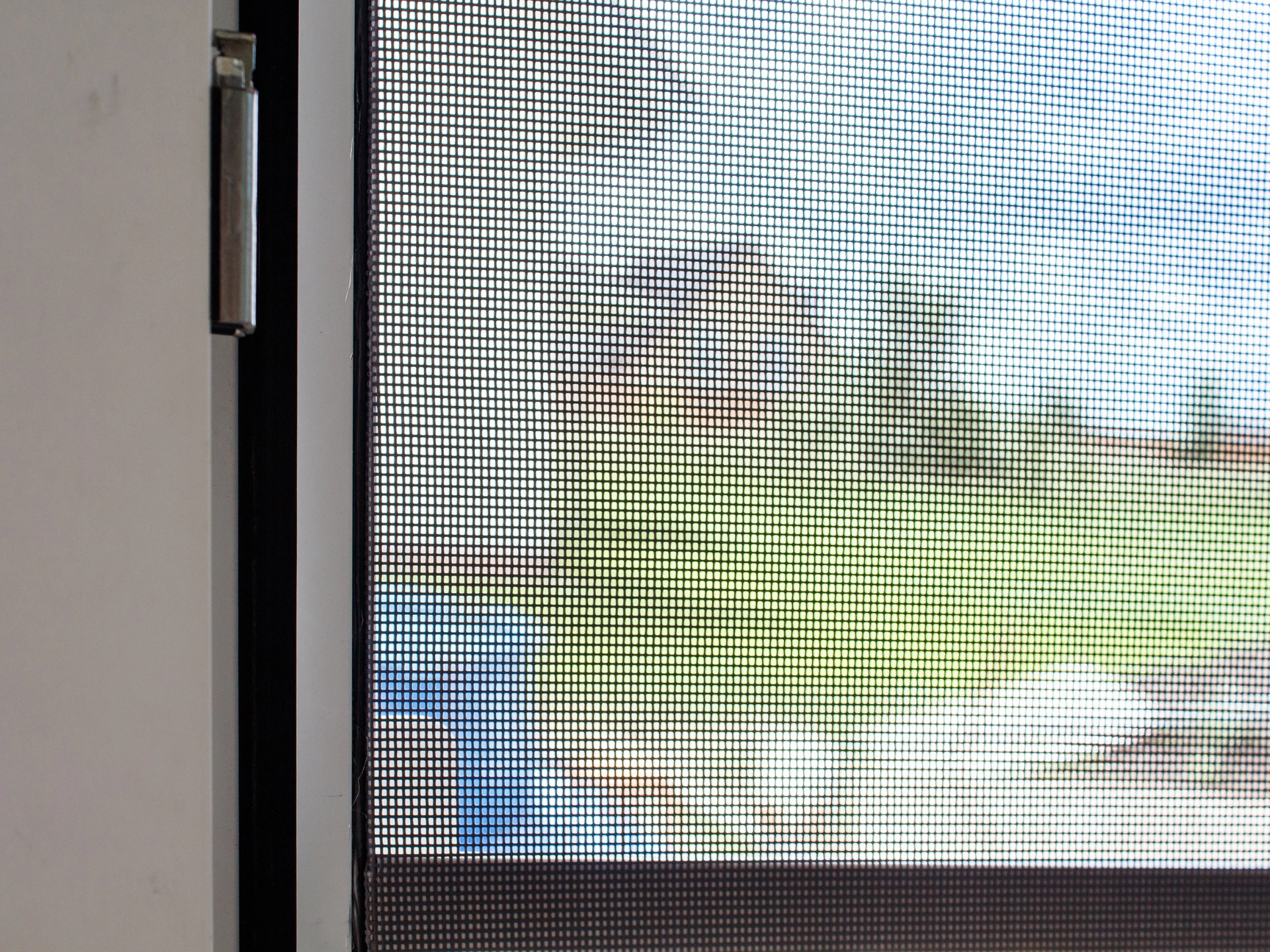 Velcro Net Service in Pune - M K Aluminium And Glass Work